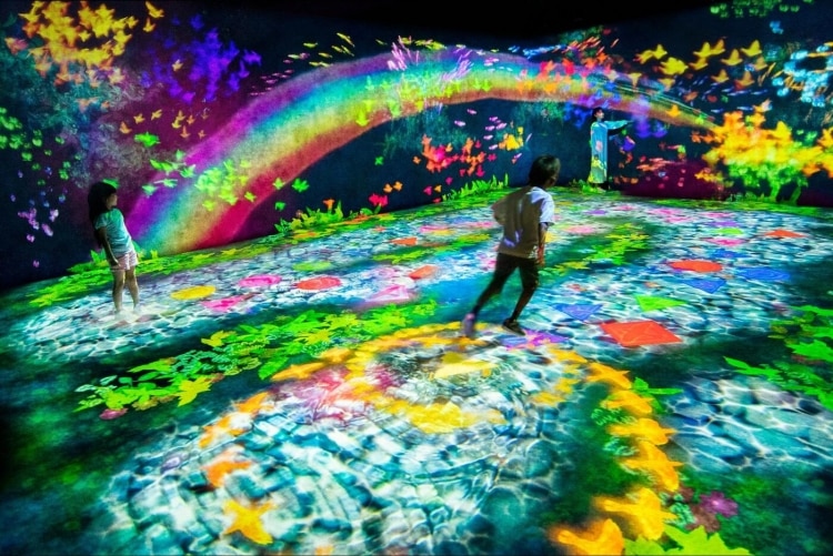 adf-web-magazine-teamlab-borderless-museum-without-a-map-3