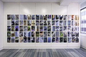 大丸有エリアに266枚のアートフラッグを掲出 ベースフラッグ・プロジェクト「POLYPHONIC REFLECTIONS」
