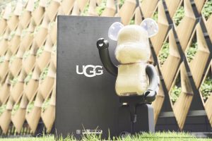UGG@moss Releases "BE@RBRICK UGG® 2022 1000%", Inspired by UGG "Classic Clear Mini"