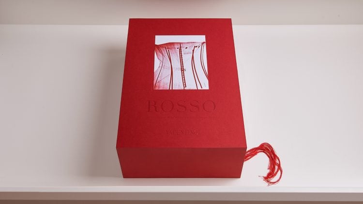 adf-web-magazine-valentino-haute-couture-book-rosso-7