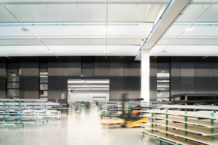 adf-web-magazine-rethinking-industrial-architecture-geza-architettura-3