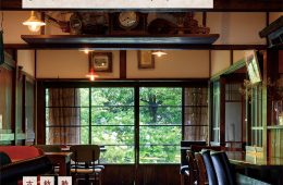 adf-web-magazine-old-house-cafe-1