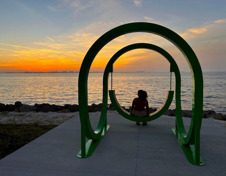 adf-web-magazine-florida-sarasota-bay-park-installation-urban-conga-5