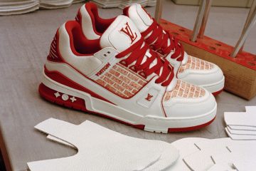adf-web-magazine-louis-vuitton-white-canvas-lv-trainer-in-residence-milan-1