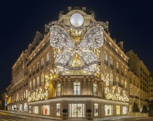 Illuminations are Now Being Held at Dior Boutiques Around the World