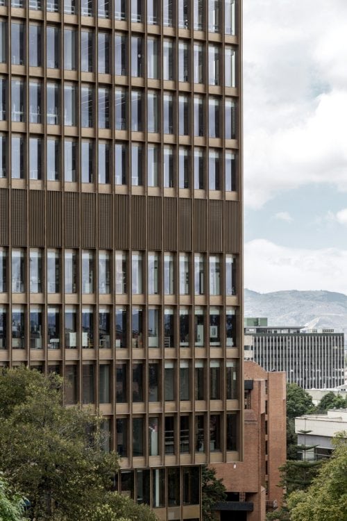 adf-web-magazine-enginerring-lab-bogota-16