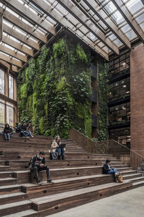 adf-web-magazine-enginerring-lab-bogota-2