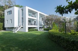 adf-web-magazine-aalloa- hills-ini-1