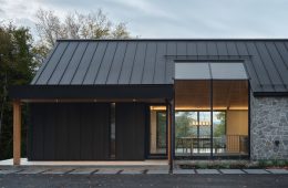 adf-web-magazine-mountainside-residence-bromont-9.jpg