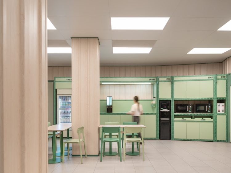 adf-web-magazine-hi-inn-vzdg-9