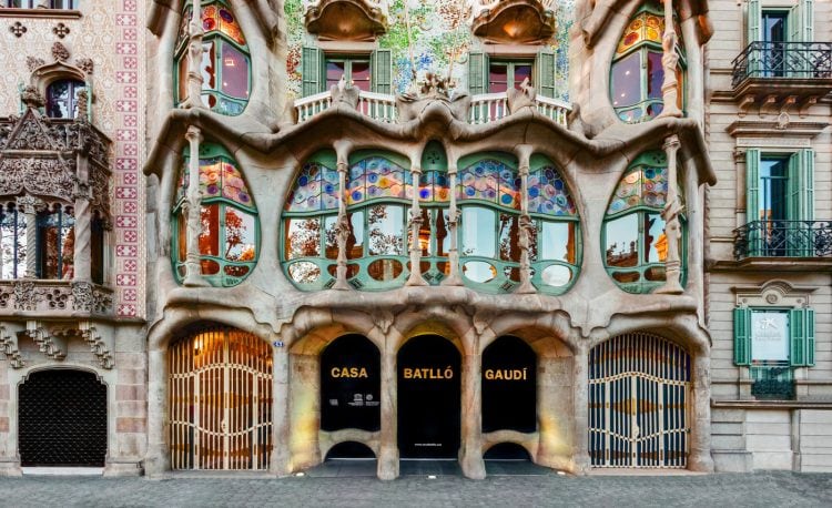 adf-web-magazine-casa-batllo-1