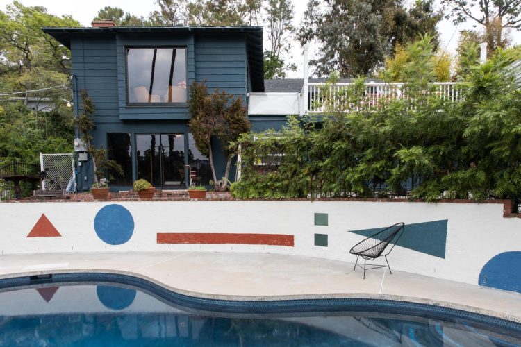 adf-web-magazine-tonester-paints-zappa-nest-9