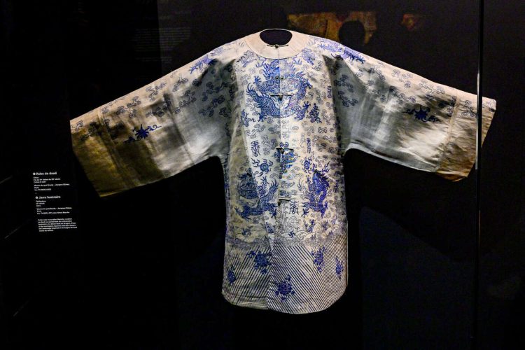 adf-web-magazine-dragons-in-paris-8