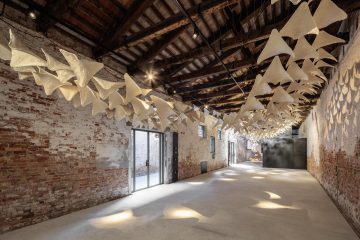 adf-web-magazine-flight-into-shadow-4