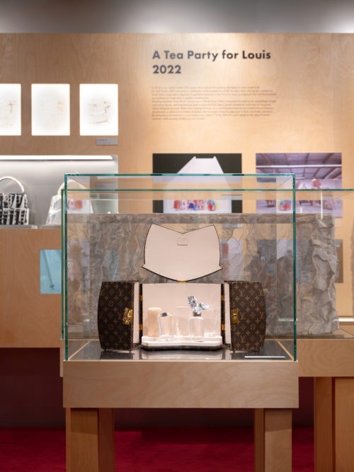 adf-web-magazine-lv-frank-gehry-6