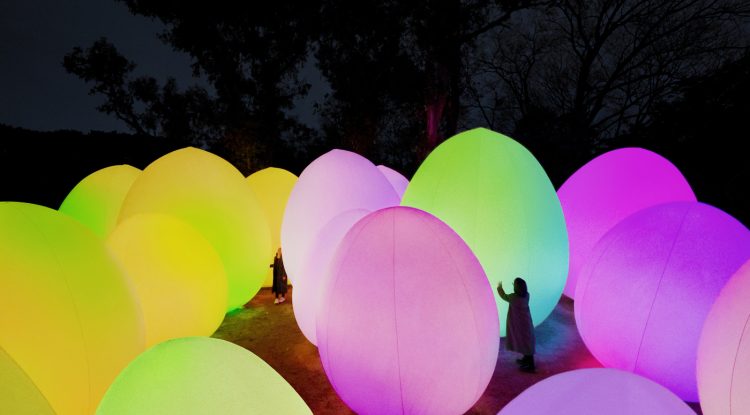 adf-web-magazine-teamlab-yoro-valley-3