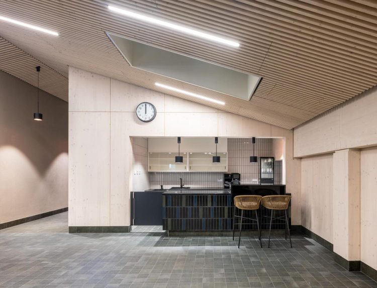 adf-web-magazine-agrob-buchtal-oberstdorf-thermal-spa-10