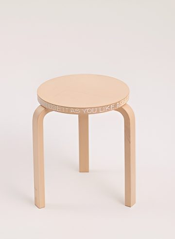 adf-web-magazine-maarket-one-stool-one-story-7
