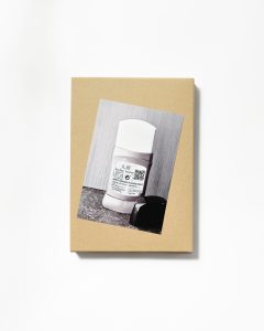 マルタン・マルジェラ作品集『MARTIN MARGIELA IN JAPAN 2026』がオンラインパルコで予約販売開始