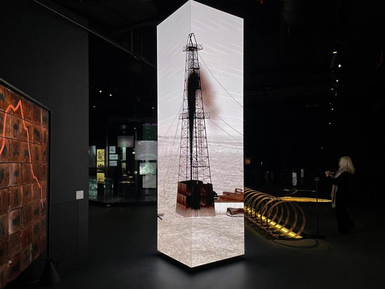 adf-web-magazine-la-meduse-black-gold-museum-19