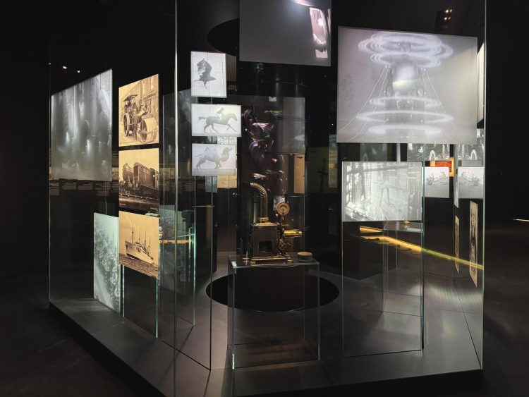 adf-web-magazine-la-meduse-black-gold-museum-8