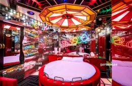 adf-web-magazine-wish-less-japonica-lovehotel-1