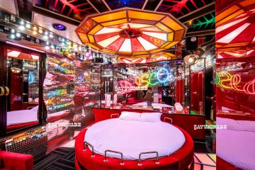 adf-web-magazine-wish-less-japonica-lovehotel-1